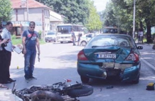 Марихуана е открита във вещите на пострадалия в катастрофа мотоциклетист