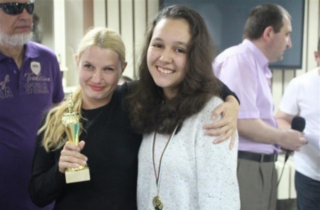 15-годишна плевенчанка спечели републиканското по шах за незрящи