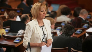 Мая Манолова официално е кандидат за омбудсман