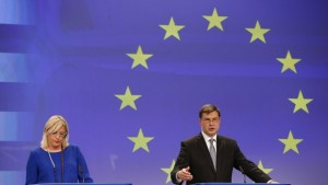 Еврогрупата ще проведе важна телефонна конференция за Гърция