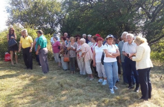 Социалистите почетоха най-младия партизанин в кюстендилския отряд