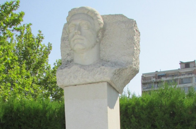 Г. Оряховица ще се преклони пред паметта на Апостола