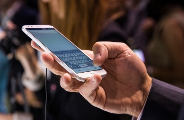 От 2016 г. роумингът в ЕС ще поевтинее, а от 2017 г. таксите ще са само спомен