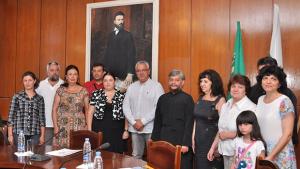 Кметът връчи почетен плакет на епархийския хор