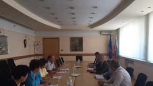 Работните места и заплатите във ВМЗ са гарантирани с договори