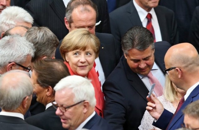 Бундестагът даде зелена светлина за преговори с Гърция