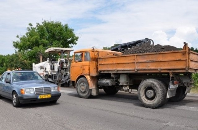 Стартира обществена поръчка за ремонт на пътя Пловдив - Косово