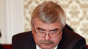 Хърсев Няма спасение в третия пакет за Гърция а временна