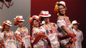 Колорит и екзотика на 14я фестивал Фолклор без граници