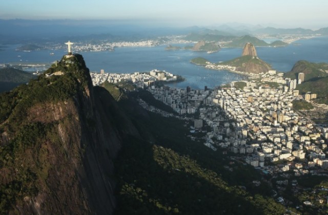 Пепеляшката от Рио: Метачка става модел (СНИМКИ)