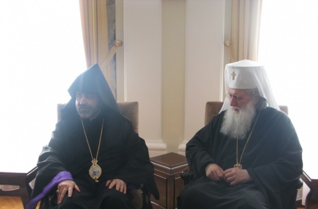 Патриарх Неофит се срещна с представители на Арменската апостолическа църква