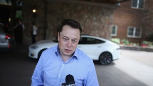 Каква е причината за взрива на ракетата Фалкон 9