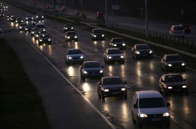 Българинът плаща най-високата екотакса за коли в ЕС
