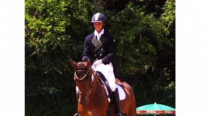 Три златни мадала за Калоян 92 от шампионата по обездка