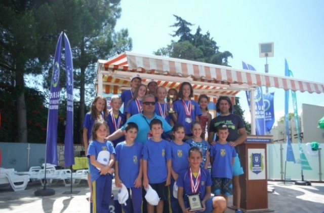 Плувците на „Царевец- ВТУ“ с 20 отличия от състезание в Турция