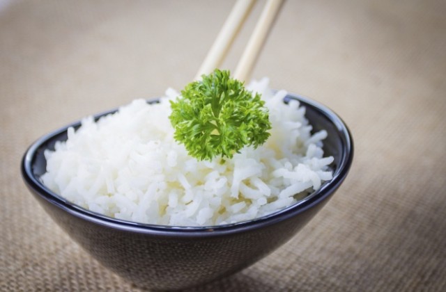 Учени създадоха нов, по-екологичен ГМО ориз