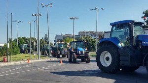 Земеделци зареждаха демонстративно на бензиностанции БПГА Нямаше проблеми