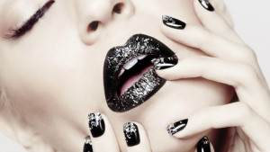 Автомат лакира нокти