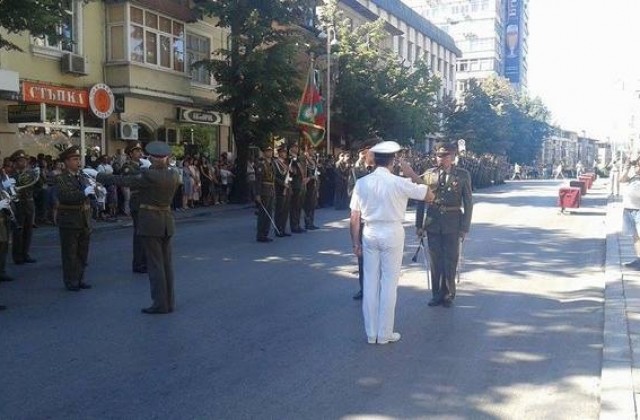 79 курсанти завършиха обучението си в НВУ Васил Левски тази година