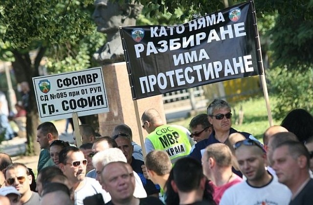 Синдикатите пращат на Борисов списък с проблеми в МВР