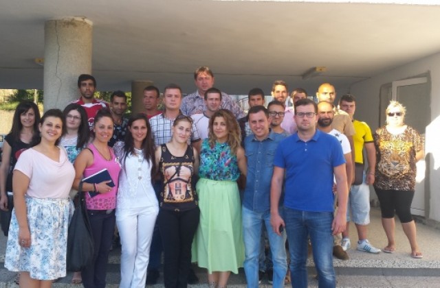 Учредиха младежка структура на ГЕРБ в Мъглиж