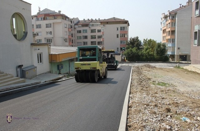 Продължават ремонтите на улици и тротоари във Велико Търново