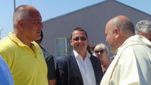 Борисов Парите за строителство се взимат от приходите от контрабанда