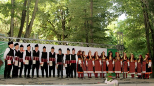 Състав от Кърджали взе наградата на кмета от националния събор