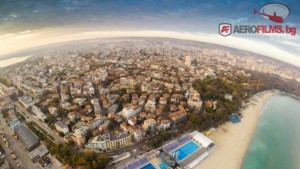 Въздушен фотограф Снимането с дрон крие риск за прелитащите над