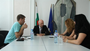 Рекламни пана в Париж популяризират Стара Загора и Казанлък