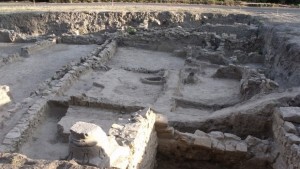 Орел украсявал фасадата на храм на Юпитер край Нове