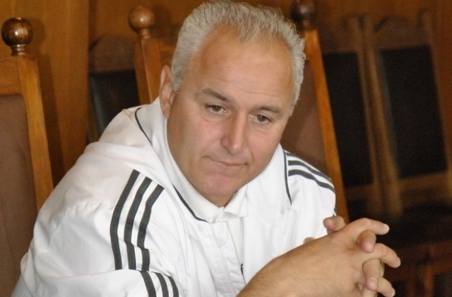 Бончо Генчев доволен от работата на Мартин Дойчев, целта пред етърци е първо място в Северозападната В група