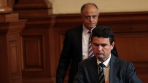 Реформаторите Подуправителите на БНБ трябваше да подадат оставка с достойнство