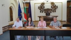 Обсъдиха практики за интеграция на ромските общности