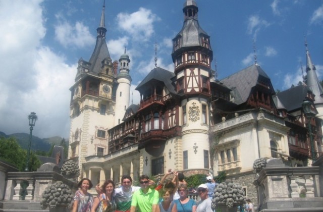 Туристи от ТД Осогово  посетиха замъка на граф Дракула в Румъния