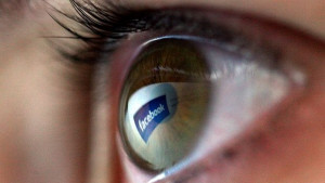 968 милиона потребители ползват Facebook всеки ден