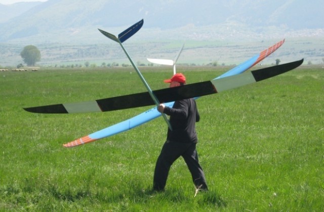 Добри резултати за наши състезатели от първенства по авио и ракетомоделизъм