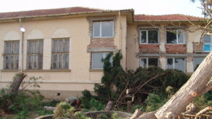 Проф Пенчо Пенчев се запозна с щетите от градушката в