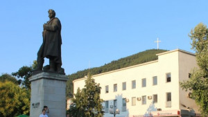 Паметникът на Гоце вече е на 60 години
