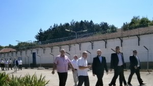 Замминистър Янкулов откри новия арест в затвора в Плевен
