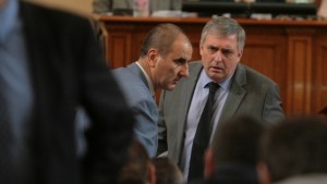 Калфин Трябва да мотивираме младите да работят