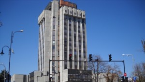 Кметът успокои страстите в зала Пленарна след седмица започва събаряне