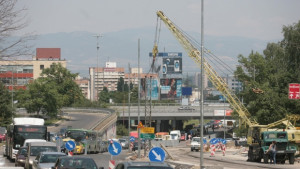 До дни пускат движението по обновения бул Александър Малинов