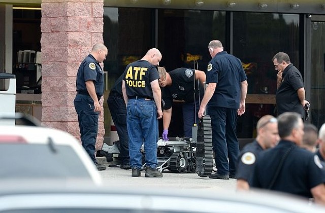 Стрелба в кино в Нешвил, нападателят е убит