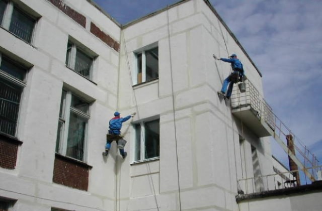 Санират две училища и детска градина със средства от Националния екофонд