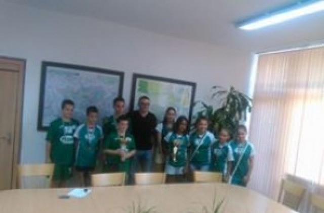 Верея Волей организира силен международен турнир по повод 5 октомври