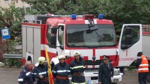 Само за ден търновските огнеборци гасиха седем участъка със сухи