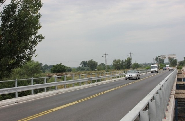 Скоро мостът при село Ясен ще е готов за експлоатация