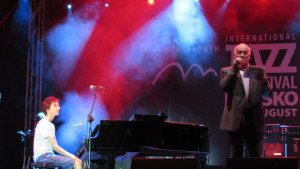 Американска легенда в джаза стана кръстник на русенски пианист