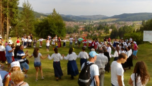 С кръшно великотърновско хоро завърши вторият ден от събора в